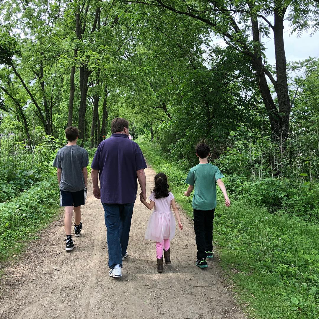 34137528_10216122917446539_8943008855378362368_o